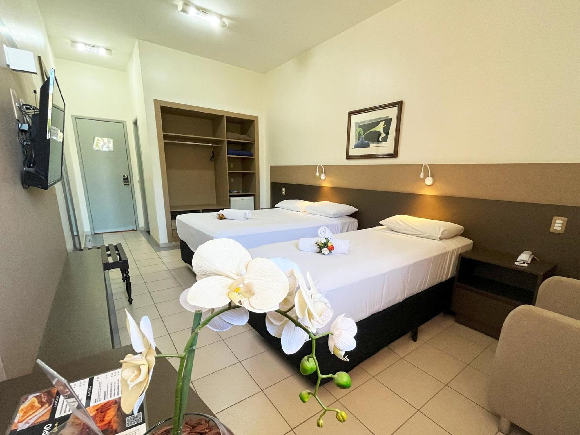 Athus Brasilia Hotel By Bsb Inn - Antigo Aristus Esterno foto