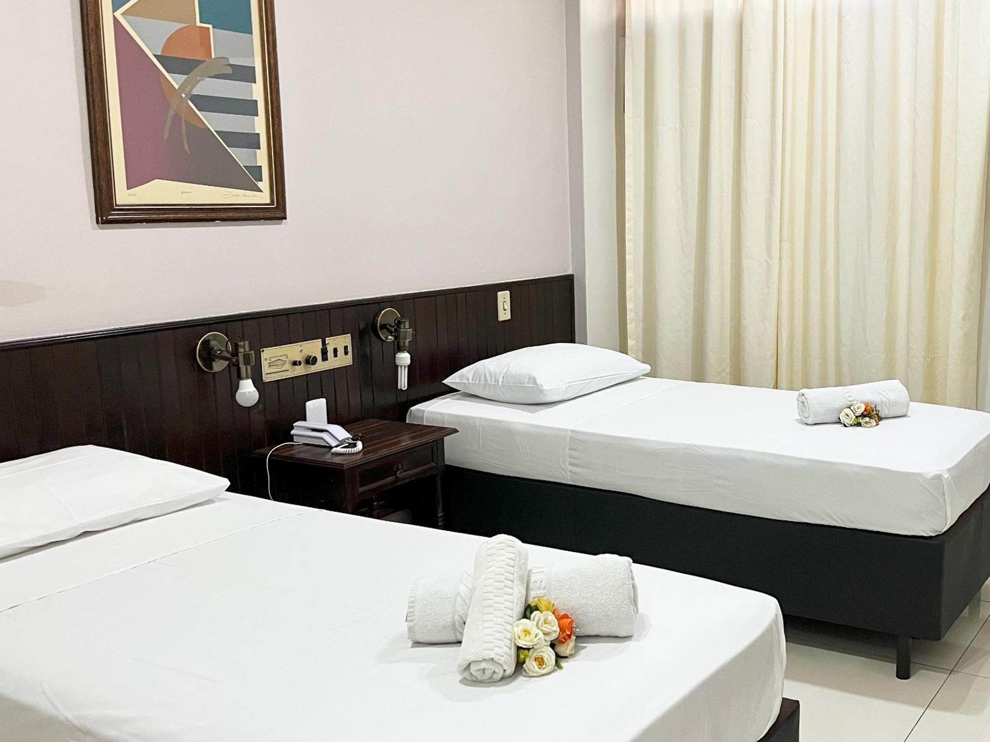 Athus Brasilia Hotel By Bsb Inn - Antigo Aristus Esterno foto