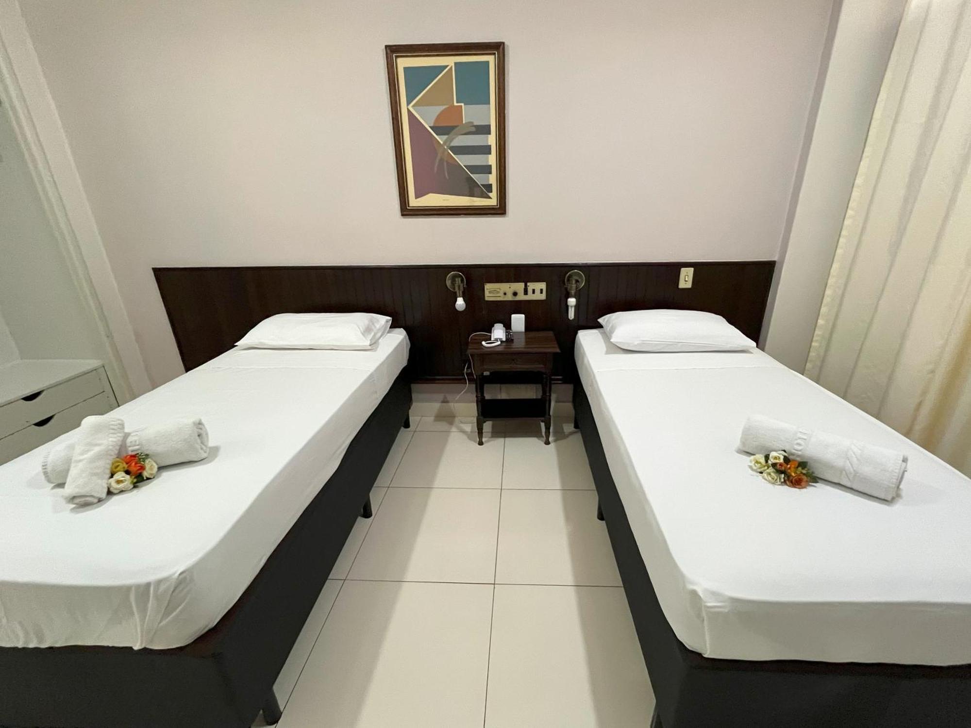Athus Brasilia Hotel By Bsb Inn - Antigo Aristus Esterno foto